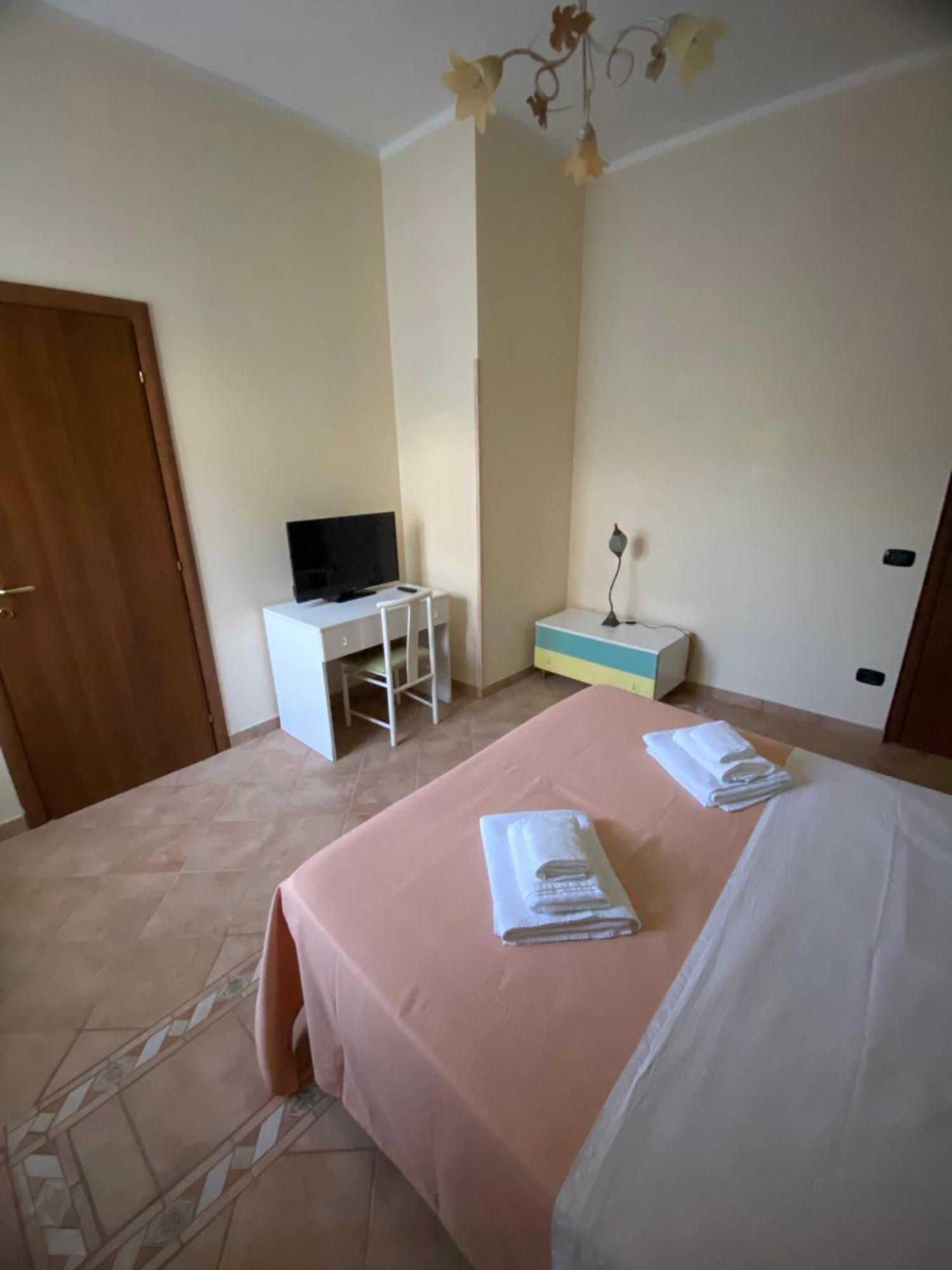 Villa L'Albero Di Limoni Sul Mare Di Pizzo Exterior foto